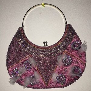 Statement beaded clutch w/ handle
